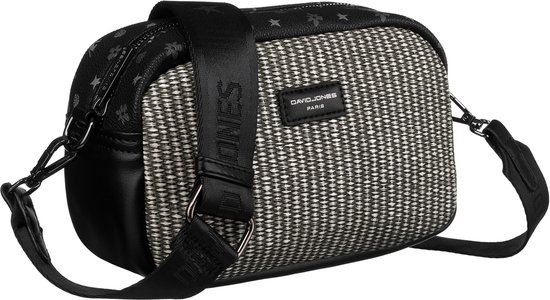 Zwarte cross body tas met pied-de-poule patroon, sterrenprint en een draagband met 'David Jones' logo.