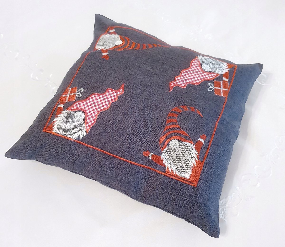 Kerst Kussenhoes 40x40 cm - Kabouters - Donkergrijs