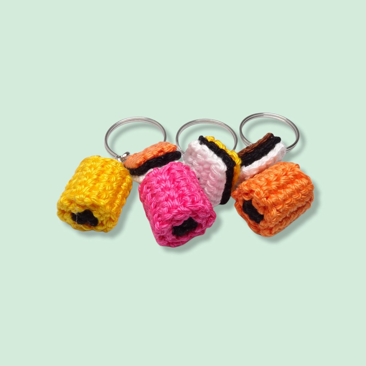 Knuffelsenzo - Engelse drop - Gehaakt - Kado - Geschenk - Tassenhanger - Versiering