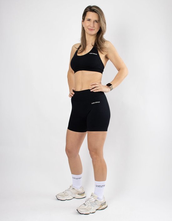 Divinity Seamless Short - CAPO FINALE - Shorts - XS - Kleur Berry - Sportkleding - Activewear - Gymkleding - Fitnesskleding - Sportoutfit - Fitness - Hardlopen - Crossfit - Yoga - Pilates - Krachttraining — afbeelding 5