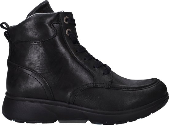 Zwarte leren veterboot met rits aan de zijkant en een lage zool.