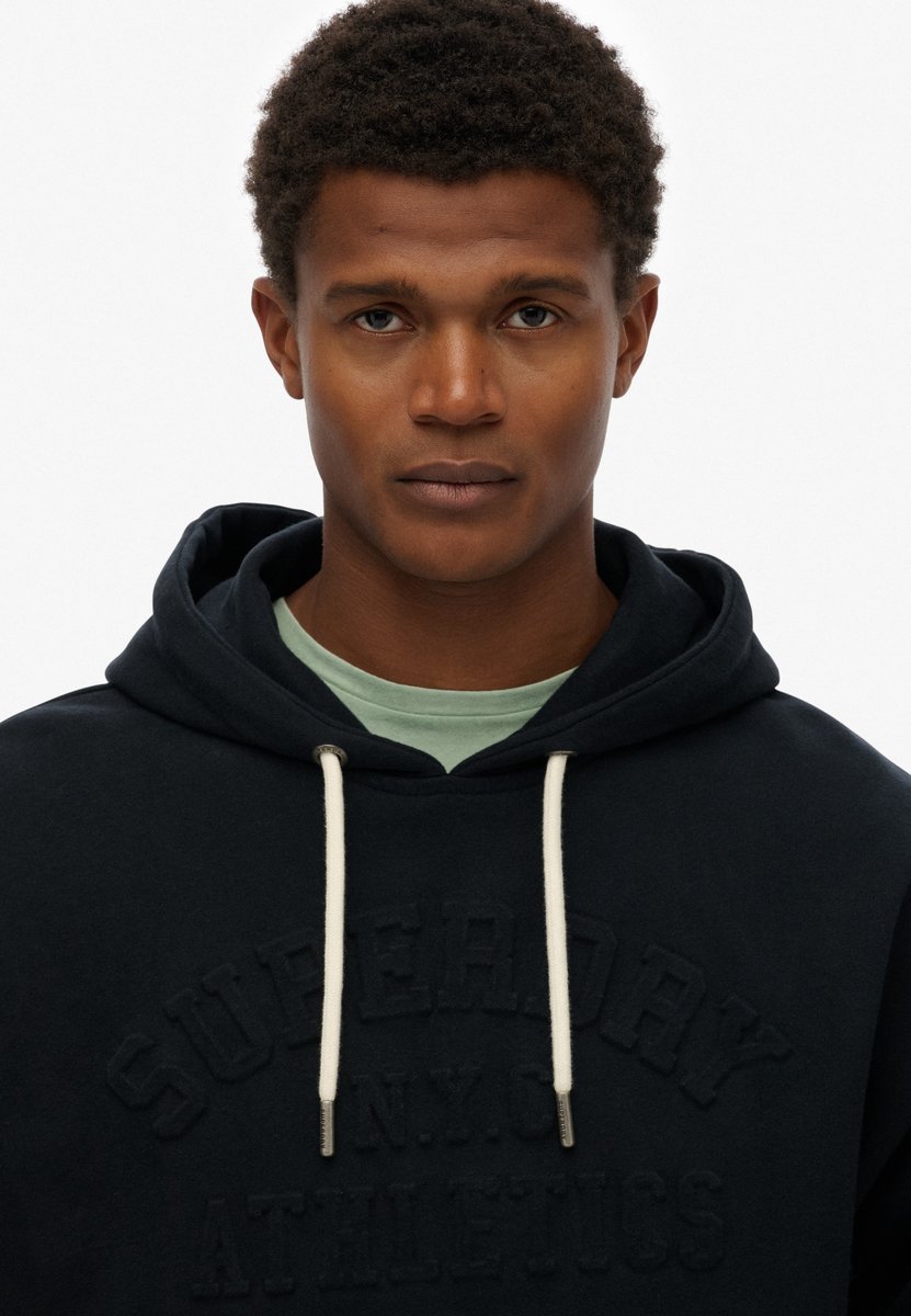Superdry Athletic Embossed Oversized Hoodie Heren Hoodies Zwart