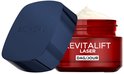Rood potje L'Oréal Paris Revitalift Laser X3 met open donkerblauwe dop en witte crème.