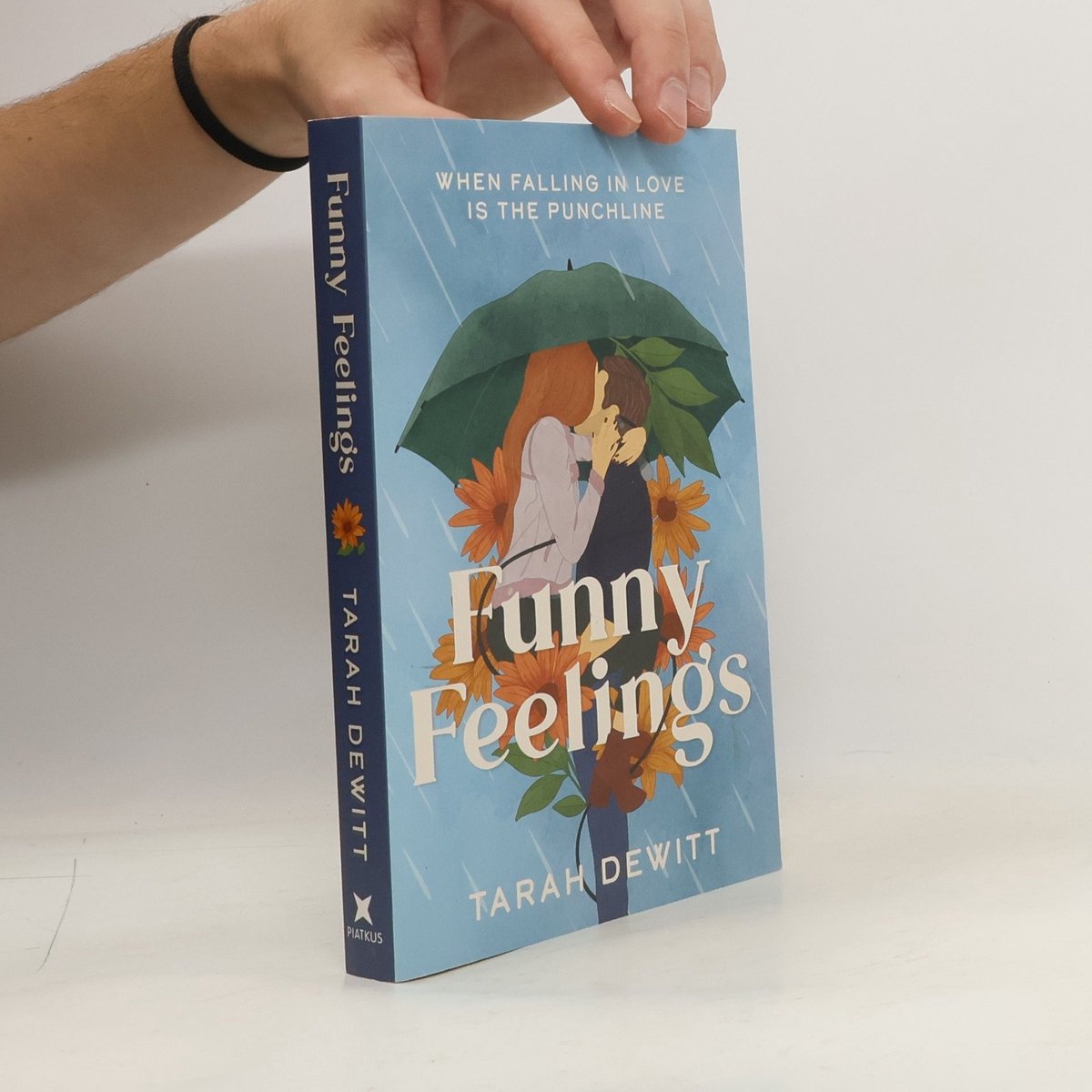 Funny Feelings van Tarah Dewitt