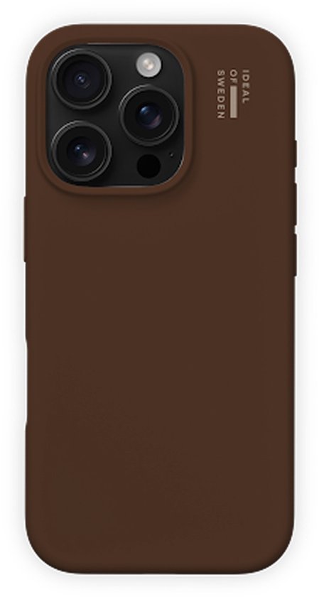 Coque en silicone iDeal of Sweden avec MagSafe Fit pour iPhone 13/14/15/16 - Mocha Mousse