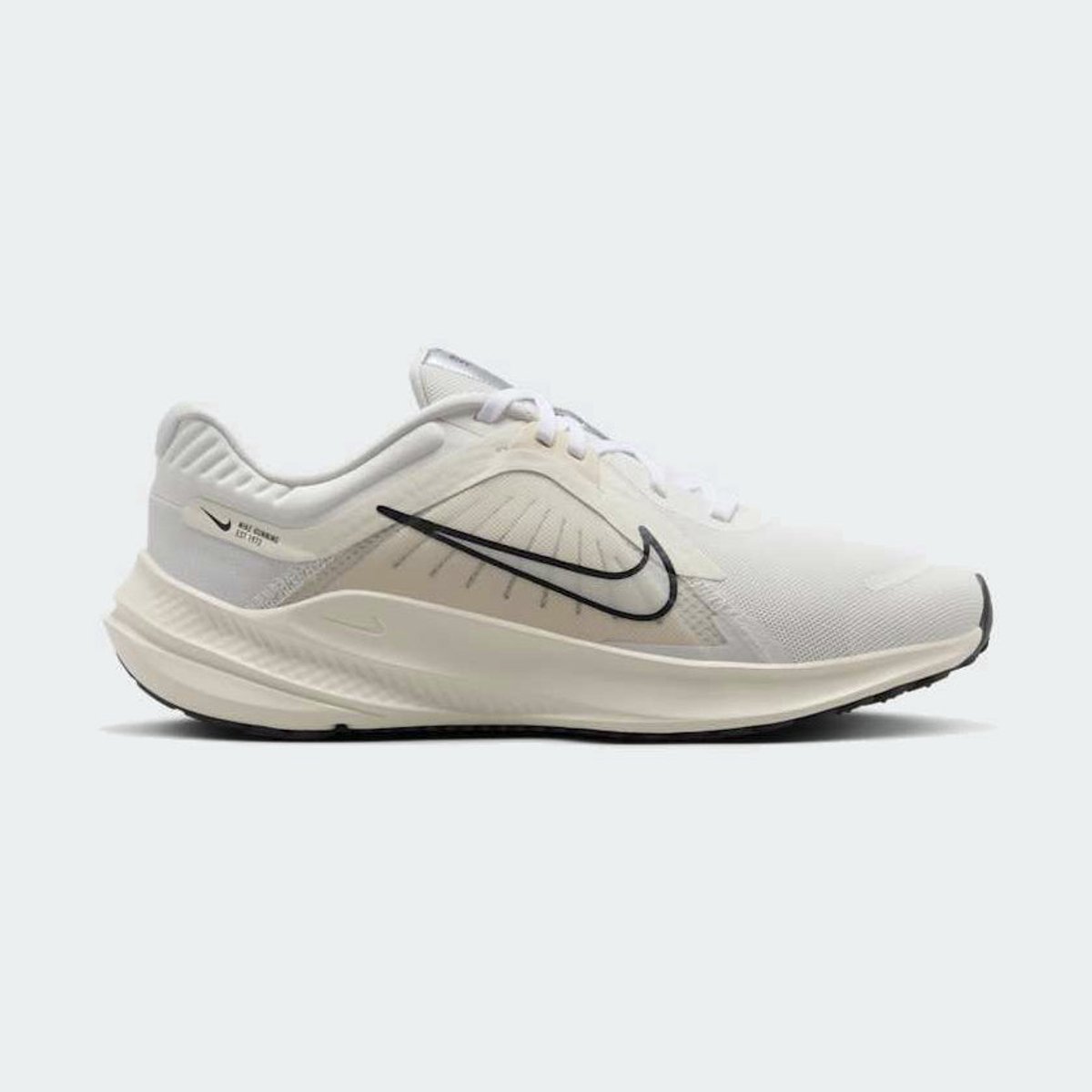 Nike Quest 5 Dames Hardloopschoen Gebroken – Doos zonder deksel Creme