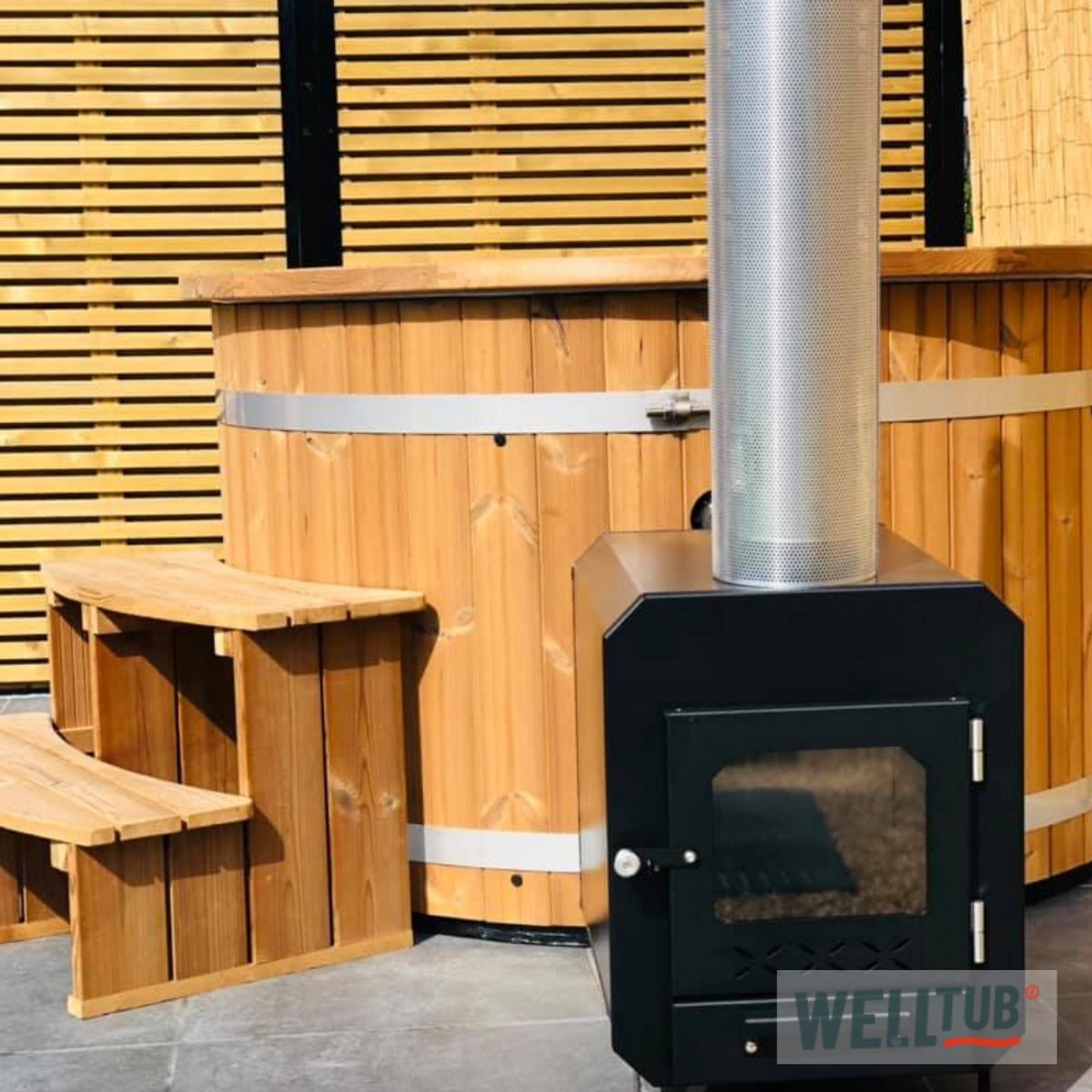 Welltub - Hottub - Premium - 45 kW - Houten rand - Welltub - €3.695,00