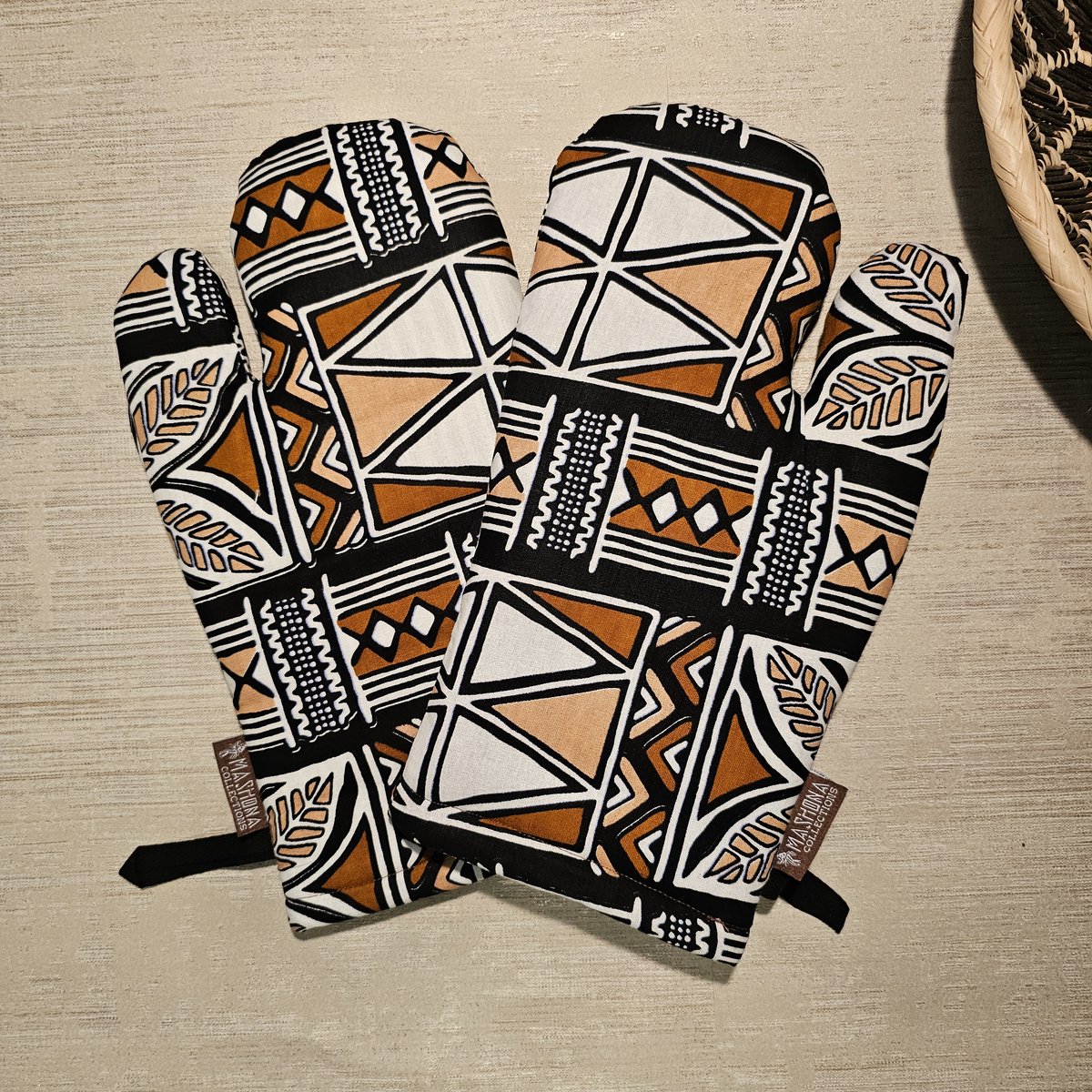 Ovenwanten | Set van 2| Handgemaakte Afrikaanse Boheemse stijl geometrische 'Mudcloth' Bogolan geïnspireerde print ovenwanten.