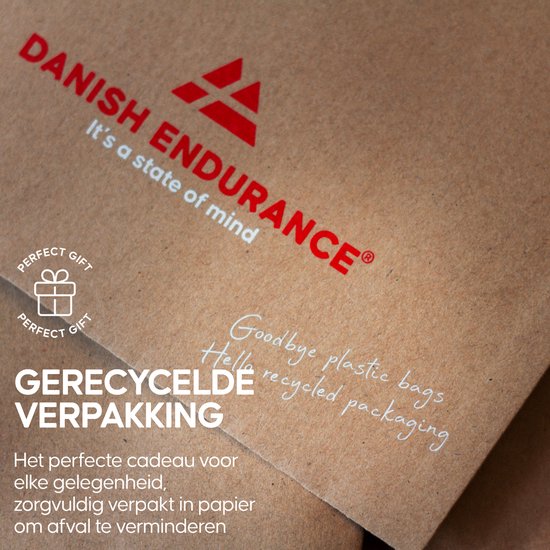 Bruine kartonnen verpakking met 'Danish Endurance' logo en de tekst 'Goodbye plastic bags, Hello recycled packaging'.