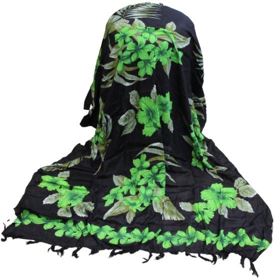 Om Namaste Sarong - 641 - Groene Bloemen op Zwart van Om Namaste — afbeelding 5
