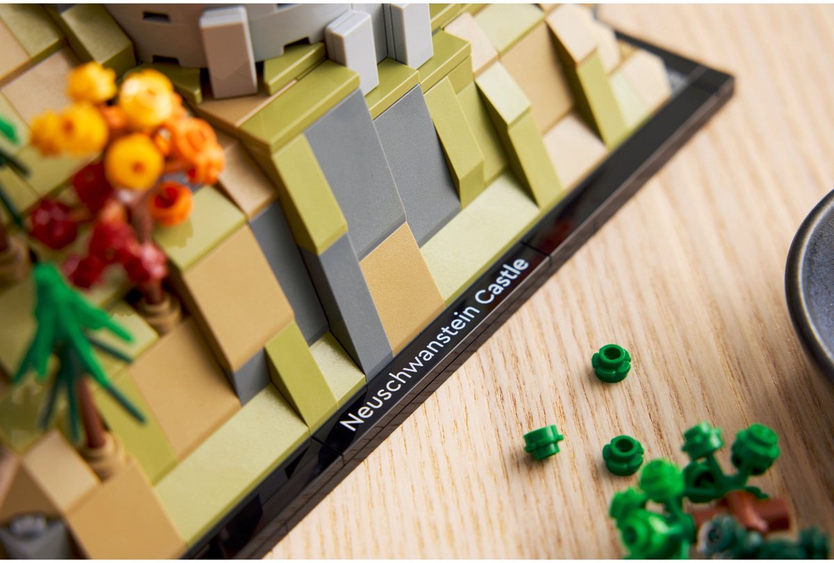 LEGO® Architecture Slot Neuschwanstein Verzamelset - 21063 — afbeelding 21