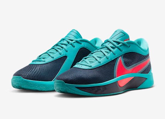 Nike Giannis Freak 6