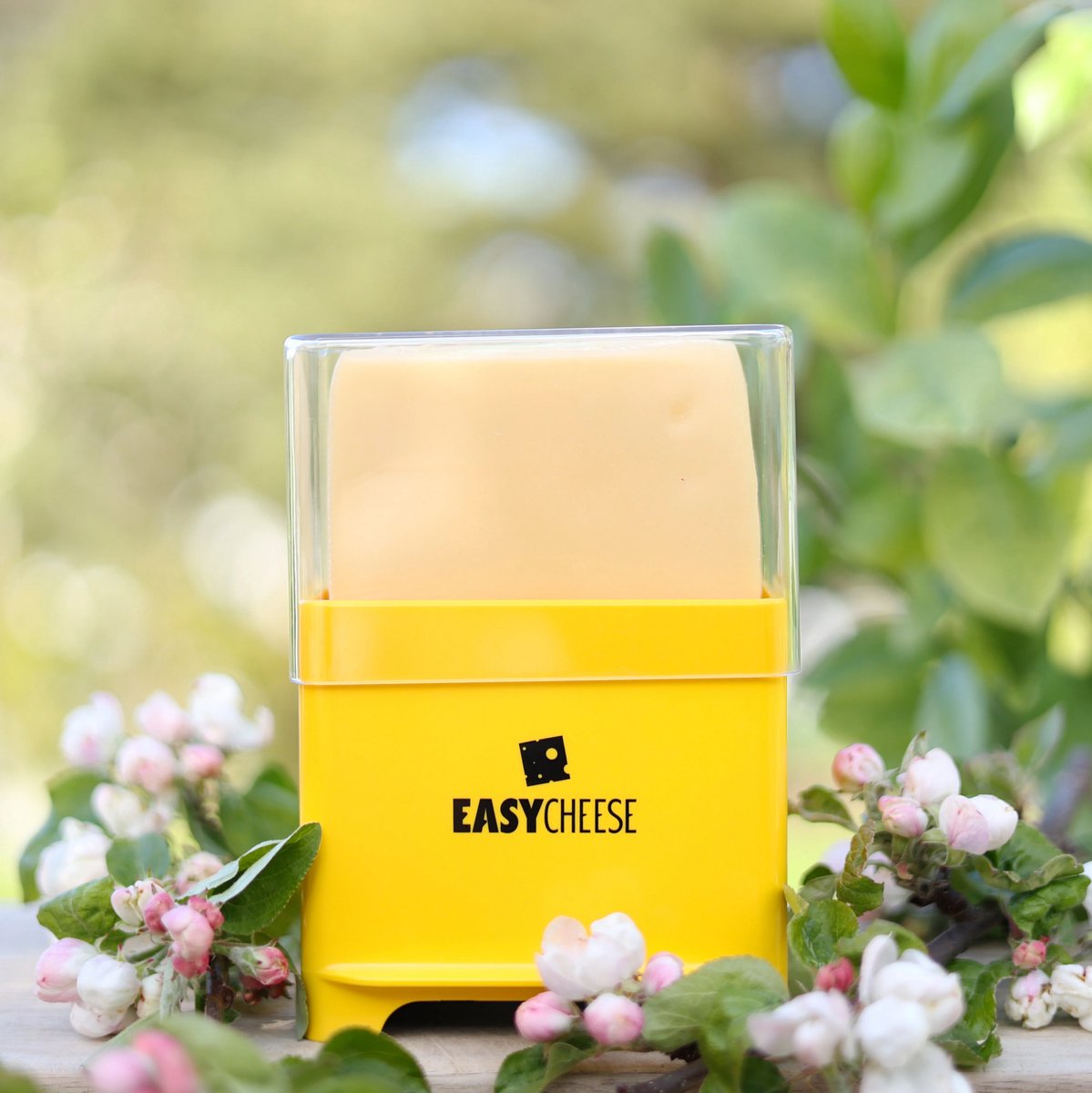 EasyCheese Geel - De COMPACTE kaasdoos met verstelbare bodem