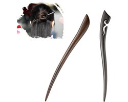 Houten haarstokjes beige siermotieven - houten haarstok sier - haabruin haarstok - haarpin - bruine haarpin - haaraccessoires om haar op te steken - haarsieraden - haar opsteken sierlijke haarproducten - haarpinnen hout - 2 stuks