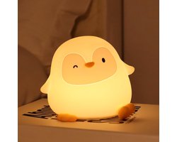 foto van Daity Zachte pinguïn-kindernachtlamp van siliconen - USB-oplaadbaar LED-lampje, zacht aanvoelend, batterij met lange levensduur, aanraakbediening - schattige pinguïnlamp voor kinderkamers, decoratie en cadeaus