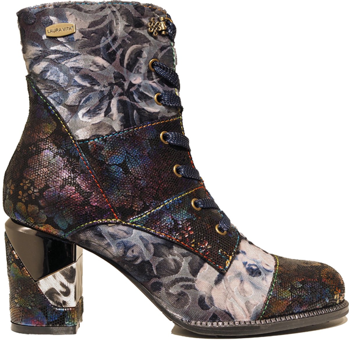 LAURA VITA MAEVAO 02 Hoge Veterschoen Maat: 37