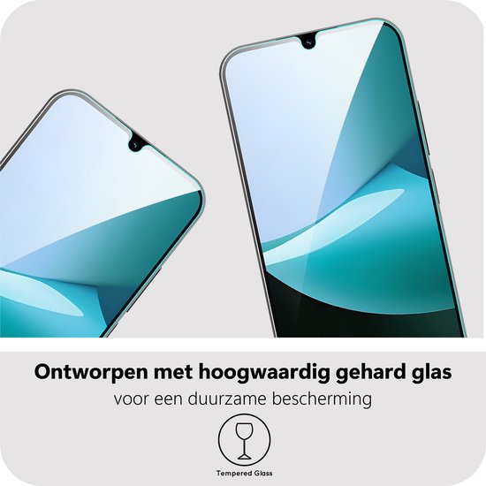 Twee telefoonschermen, ontworpen met hoogwaardig gehard glas voor duurzame bescherming.