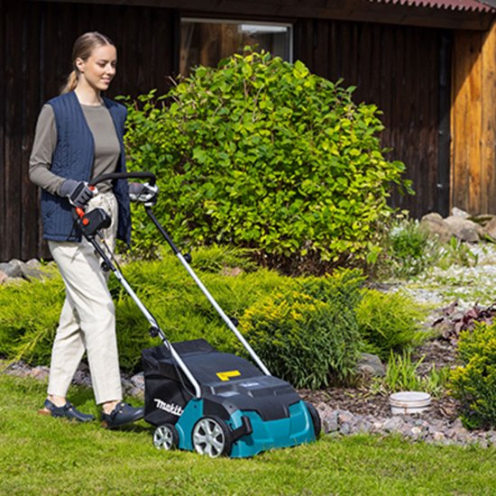 Makita UV3200 Verticuteermachine Elektrisch Werkbreedte 32 cm van Makita — afbeelding 3