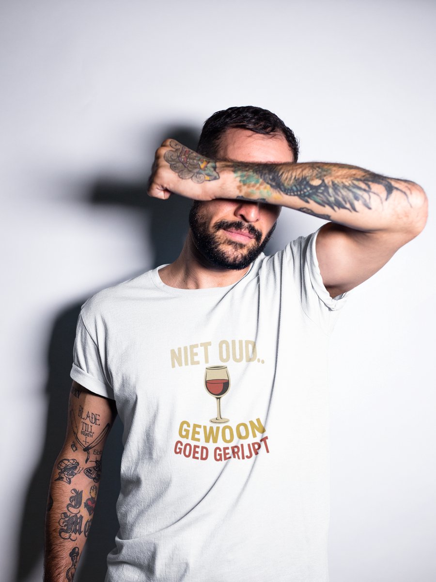 Goed Gerijpt - Verjaardag T-shirt Wit - Grappig T-shirt - Maat M - Verjaardag Cadeau Mannen - Limited Edition
