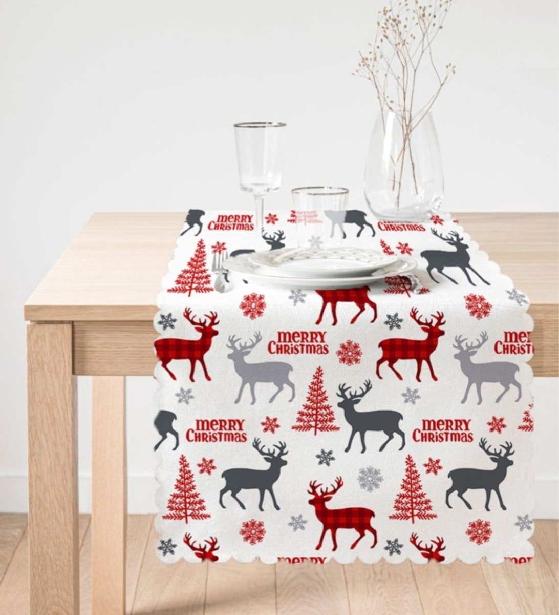 Velvet Textiel Kersttafelloper 45x220 cm - Kerst rendieren op wit - Merry Christmas - De Groen Home