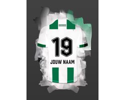 FC Groningen 2025-2026 ingelijste poster met personalisatie - Met eigen naam en rugnummer - A4 formaat - 21x29.7 cm - Semi/ glossy papier - Voetbal shirt poster - Geïnspireerd op de kleuren van Groningen en een beetje fantasie