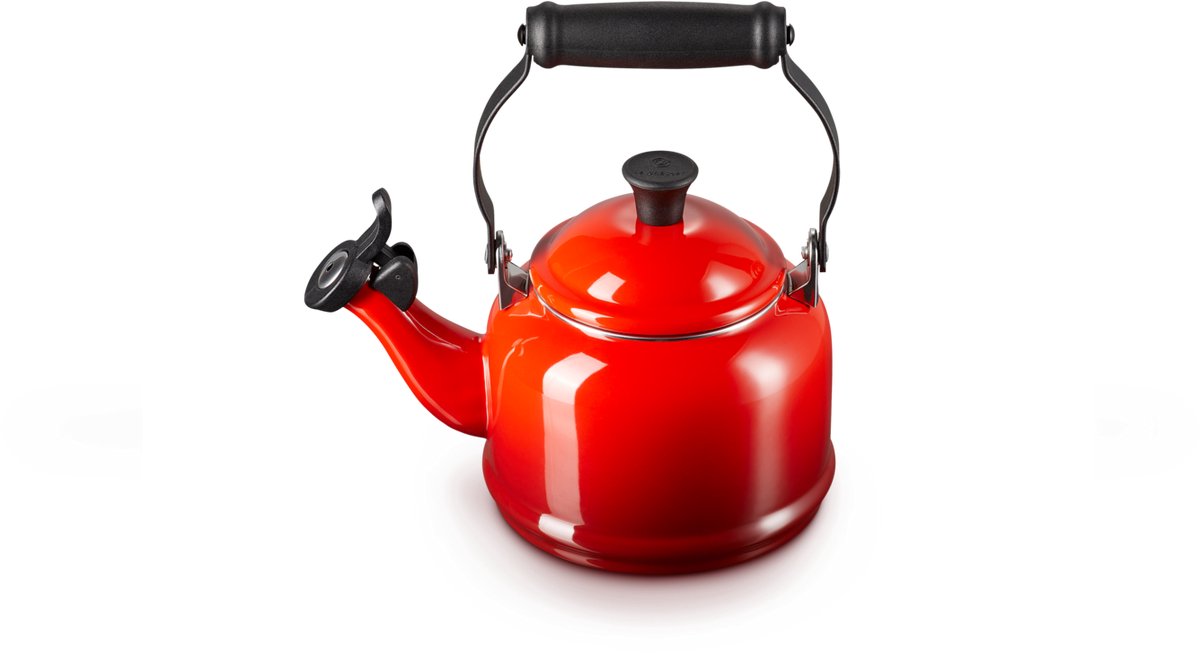 Bol.com Le Creuset Demi Fluitketel - 1,1 l - Kersenrood aanbieding
