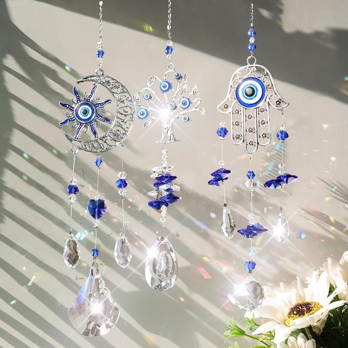 Allecto plus - Kristallen zonnevanger voor huis en tuin - regenboog zonnevanger met hangende windgong - kerstdecoratie - feestelijke raamdecoratie met zon en maan hanger - zilverkleurig