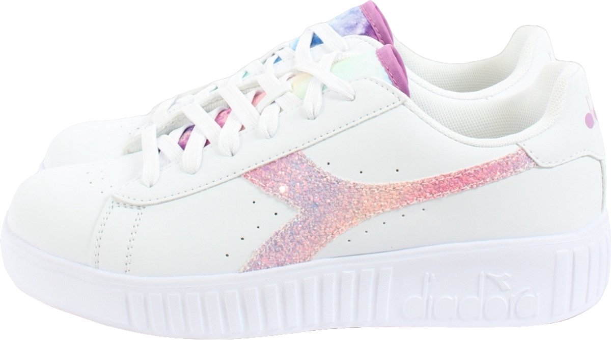 Diadora sneakers