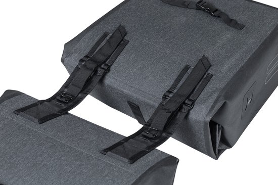 Basil Urban Dry Dubbele fietstas - Grijs - 50 Liter van Basil — afbeelding 5