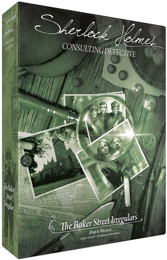 Het spel 'Sherlock Holmes Consulting Detective: The Baker Street Irregulars' met een illustratie van een vergrootglas boven foto's van een gebouw en personen.