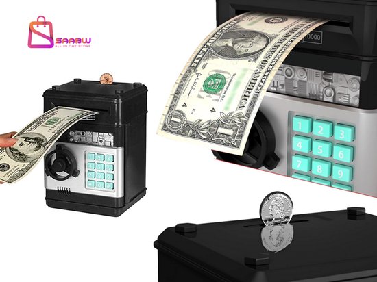 Tirelire noire avec panneau de code argenté, molette et fente pour billets. Une main y insère un billet.