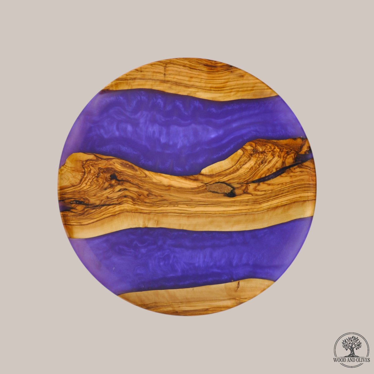 Wood and Olives - Olijfhouten Serveerbord met Epoxy - Handgemaakt - 40 cm - Paars