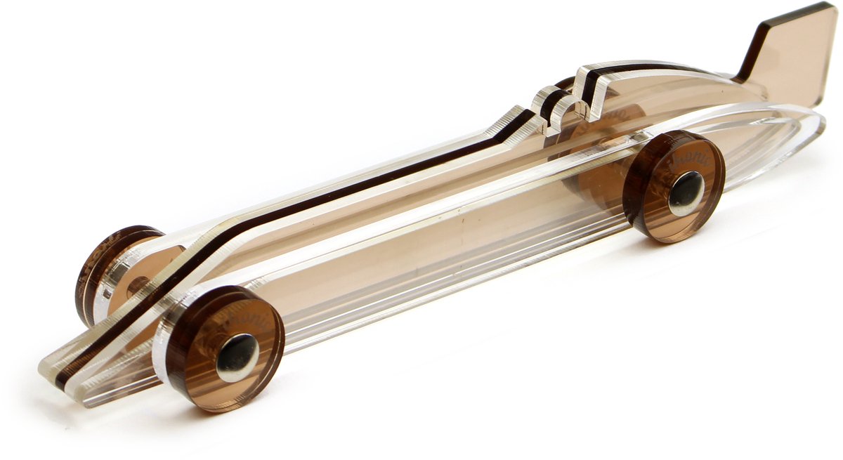 Ikonic Toys - Modelauto - Lucite Car No2 - Small - Licht Bruin - Gerecycled acryl - Art-Deco stijl