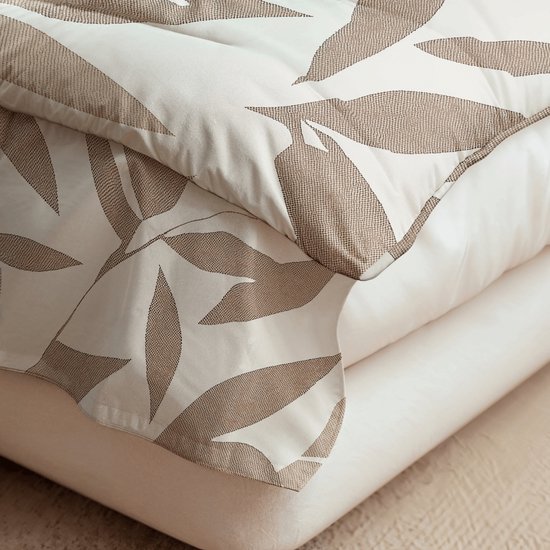Dekbed zonder Overtrek Diamond 200x200 – Incl. Kussenslopen – Wasbaar – Groen | Leen Bakker Dekbed zonder Overtrek Diamond 200x200 – Incl. Kussenslopen – Wasbaar – Groen | Leen Bakker