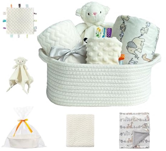 Cadeaupakket beige/ off white gebreide deken geborduurd met naam, bijtring en speelkubus | Baby/zwangerschap | Paintings & Presents