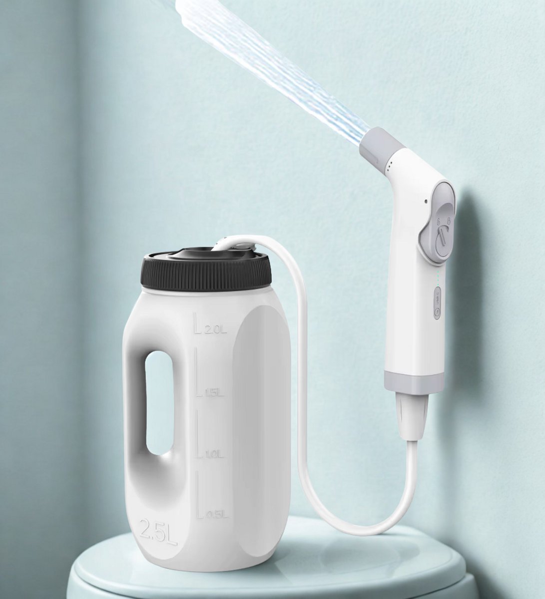 Rutell Elektrische handheld bidetsproeier voor vrouwen en kinderen - draagbaar, oplaadbaar, 2,3 l watertank, 30 minuten gebruik, USB-oplaadbaar, ideaal voor reizen, zwart