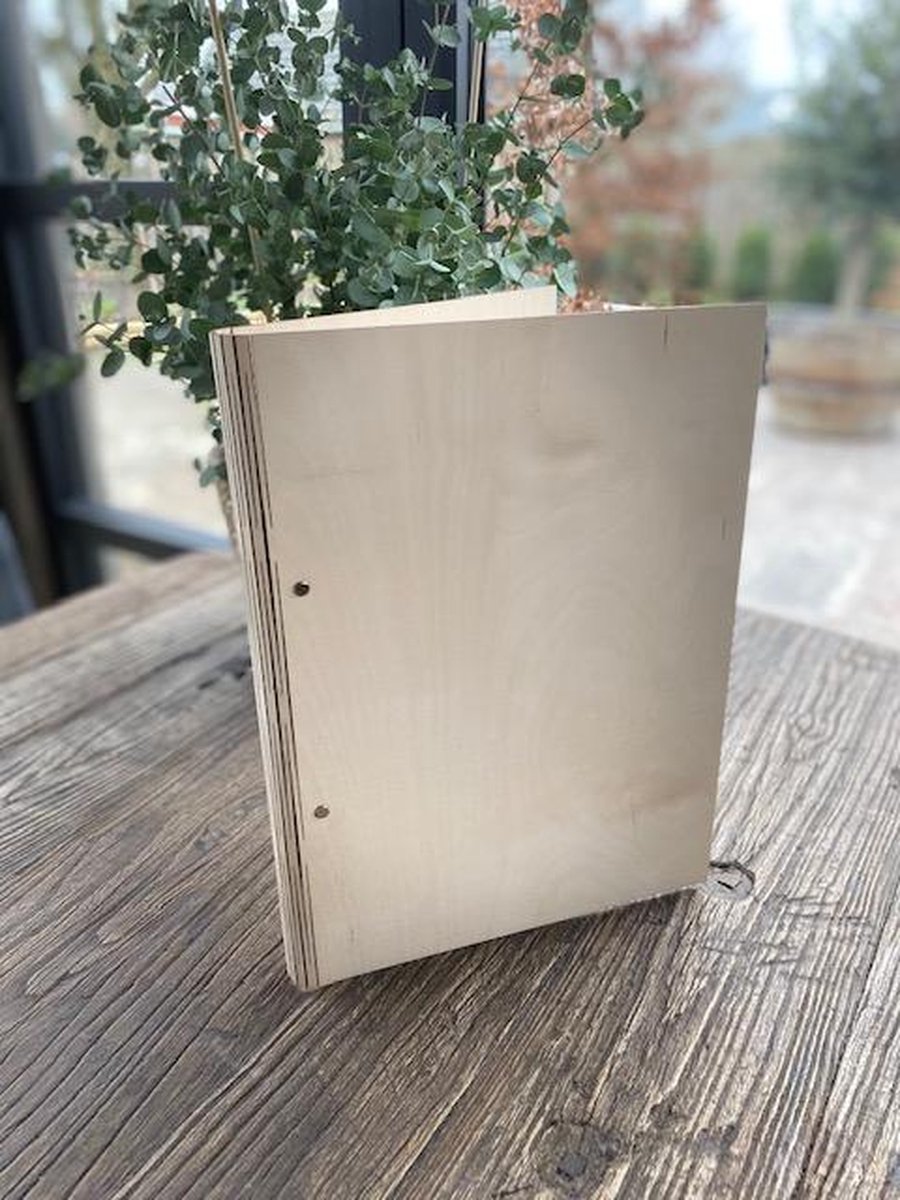 Goedkoopste Houten kaft / houten ringmap A4 formaat / met eigen tekst en-of afbeelding / kraamcadeau / baby geboren
