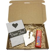 Brievenbus cadeau moment voor jezelf - cadeaupakket - Zeep - Valentijn - Verjaardag - giftset -  brievenbuspakket - tony chocolonely - cadeau voor vrouw - geschenkset voor vrouwen - vrouwen c