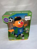 Sesamstraat Ernie voetbal speler