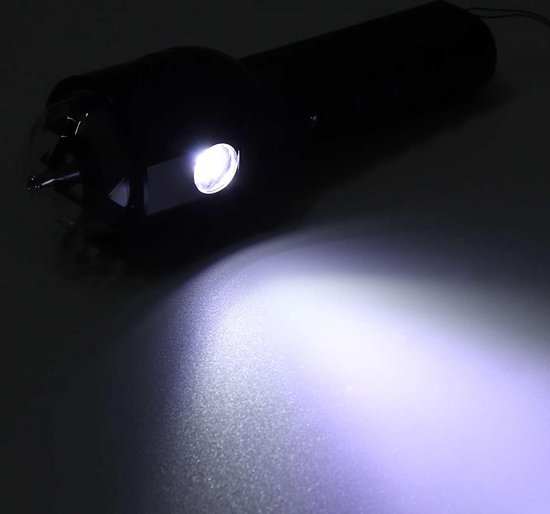Chessna's® | Deluxa LUXE Disco LED Verlichting - Draait 360 graden - Zaklamp  - led... | bol.com