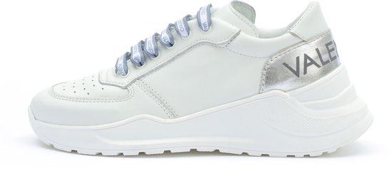 waarschijnlijkheid Uitstralen charme Valentino Shoes Dames Sneakers - Wit/Zilver - Maat 41 | bol.com