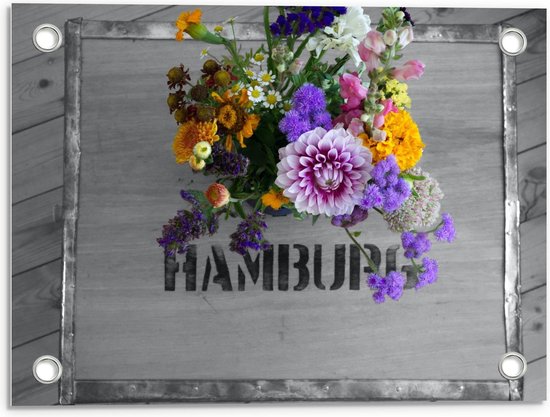Tuinposter – Hamburg met Bloemen - 40x30cm Foto op Tuinposter  (wanddecoratie voor buiten en binnen)