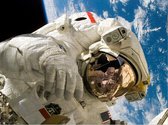 Astronaut in de Ruimte - Lastige Puzzel 500 Stukjes | Ruimtepak - Universum