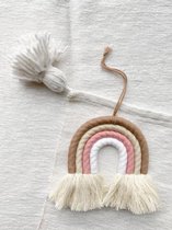Macrame regenboog - Zand/Roze - Kinderkamer - Decoratie - 14 x 14 cm - Kraamcadeau