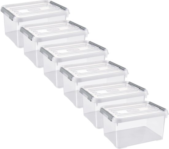 Stapel van zes transparante Curver Handy+ opbergboxen van 15L, elk met een deksel met grijze handgrepen.