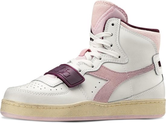 Roze diadora heritage sneaker bij Schoenen Verduyn | Gratis levering