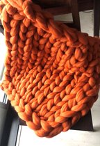 HOMEY & STUFF - Handgemaakt - tapis en grosse laine tricotée - couverture en laine - laine - couverture bébé - cadeau - 100% laine mérinos ruban - XXL 60 x 80 cm - orange - orange vintage