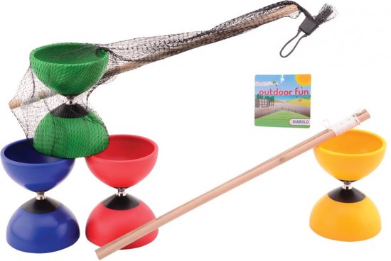 Foto: Outdoor fun diabolo met houten stokjes