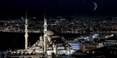 JJ-Art-Aluminium | Skyline van Istanbul en de Bosporus in de avond in Fine Art | Turkije, steden | Foto-Schilderij print op Dibond / Aluminium (metaal wanddecoratie) | KIES JE MAAT