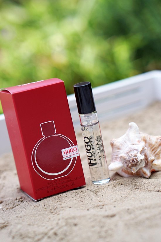 Hugo Boss Woman Eau de Parfum 5 ml + atomiseur et flacon rechargeables  rechargeables | bol